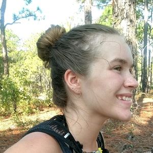 Meet your Posher, Elena